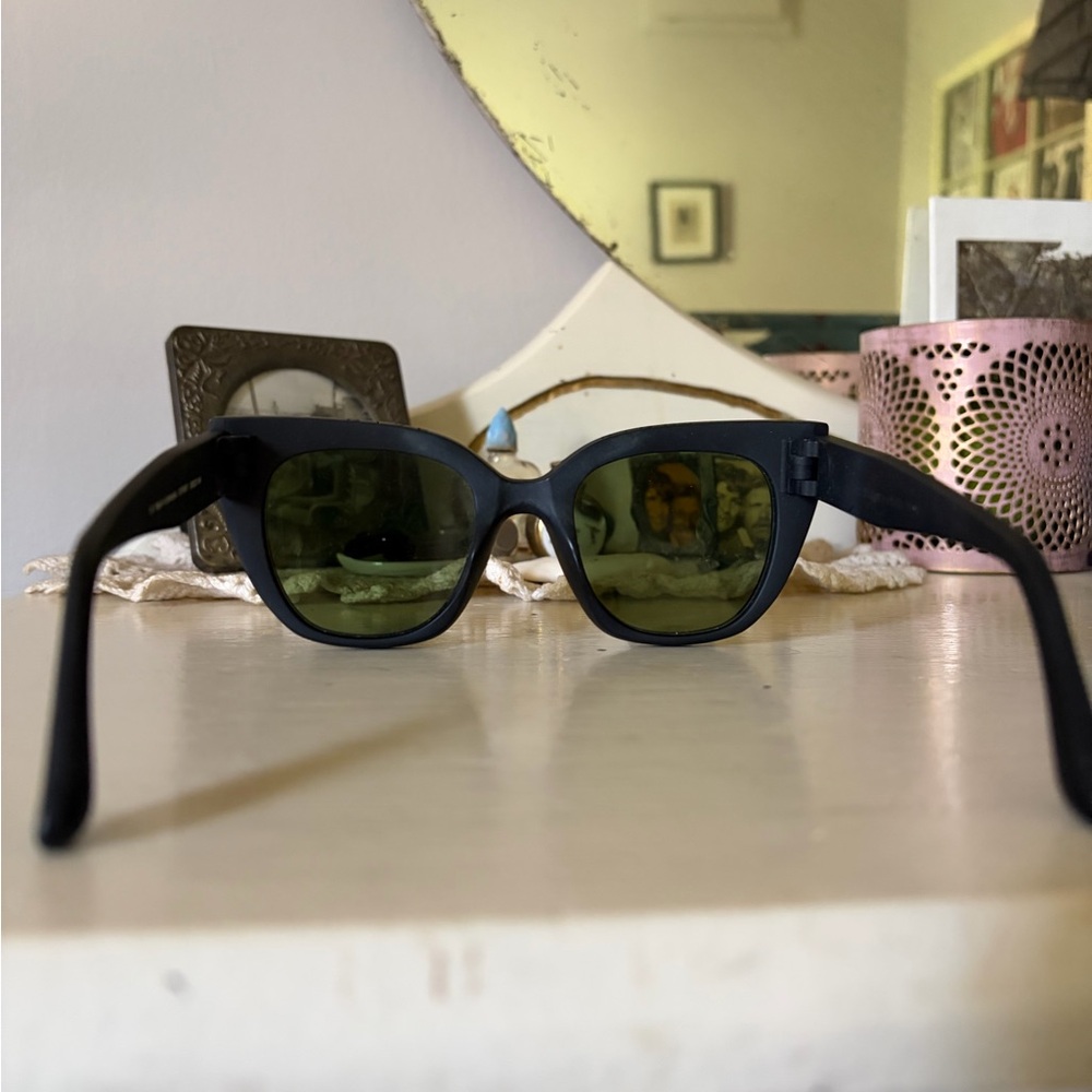 Toms Sunglasses - Picture 5 of 8